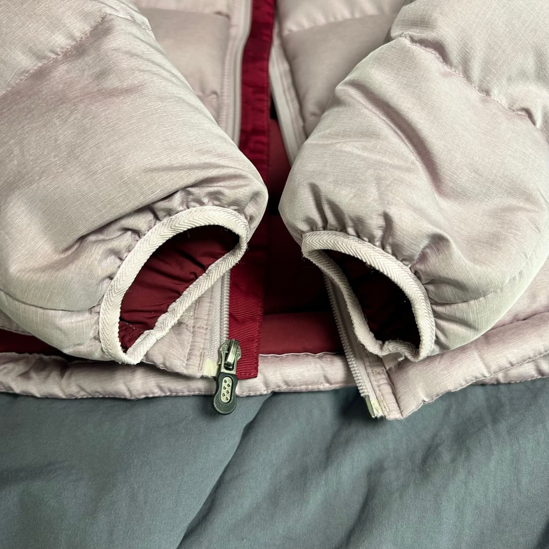 파타고니아 여성 푸퍼 패딩 자켓 라일락 M 상품이미지8