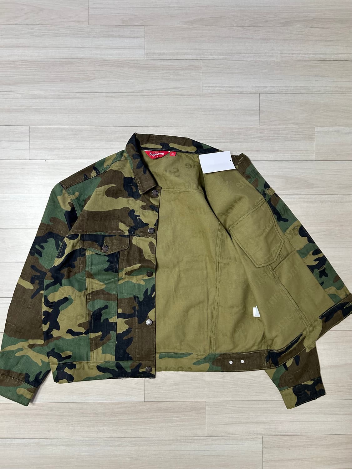 (XL) 슈프림 자가드로고 데님 트러커 - 25fw 상품이미지5