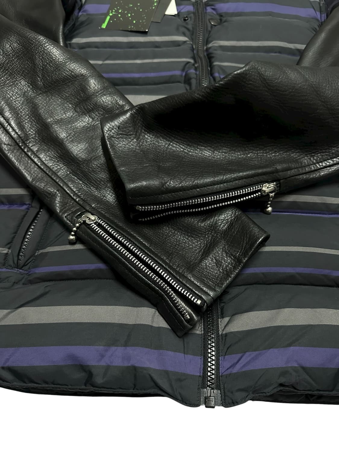 언더커버 레더 슬리브 패딩 상품이미지5