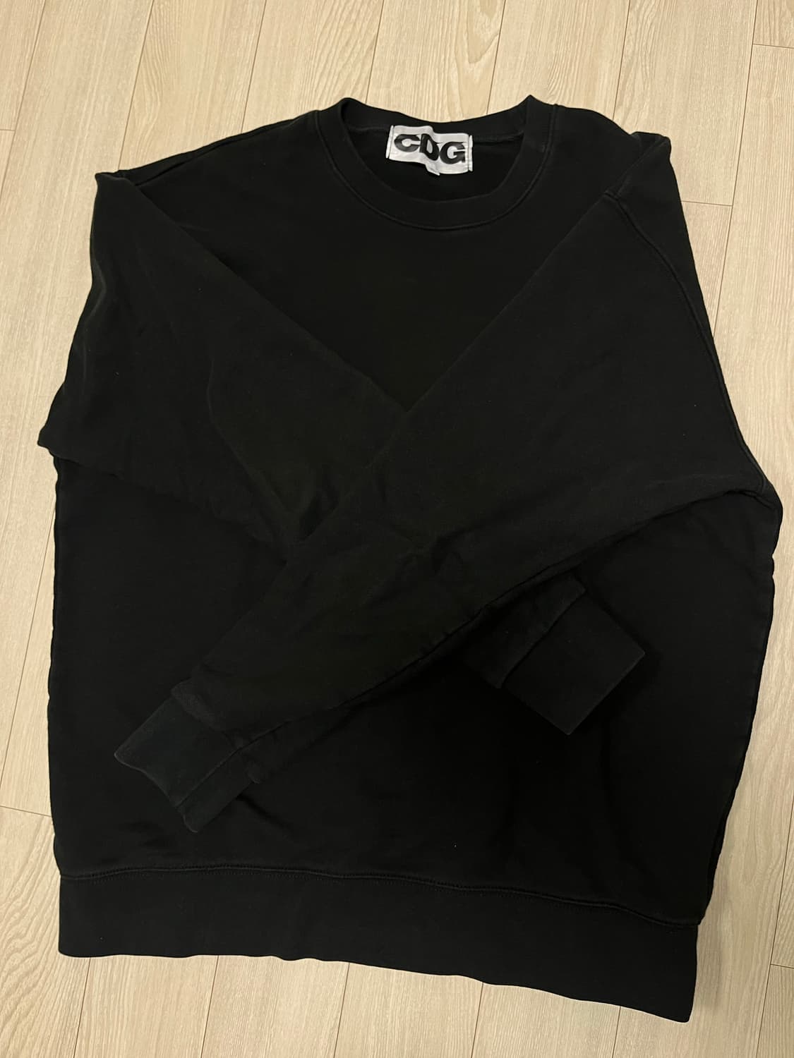 급처🔥꼼데가르송 CDG 맨투맨 급처 상품이미지2