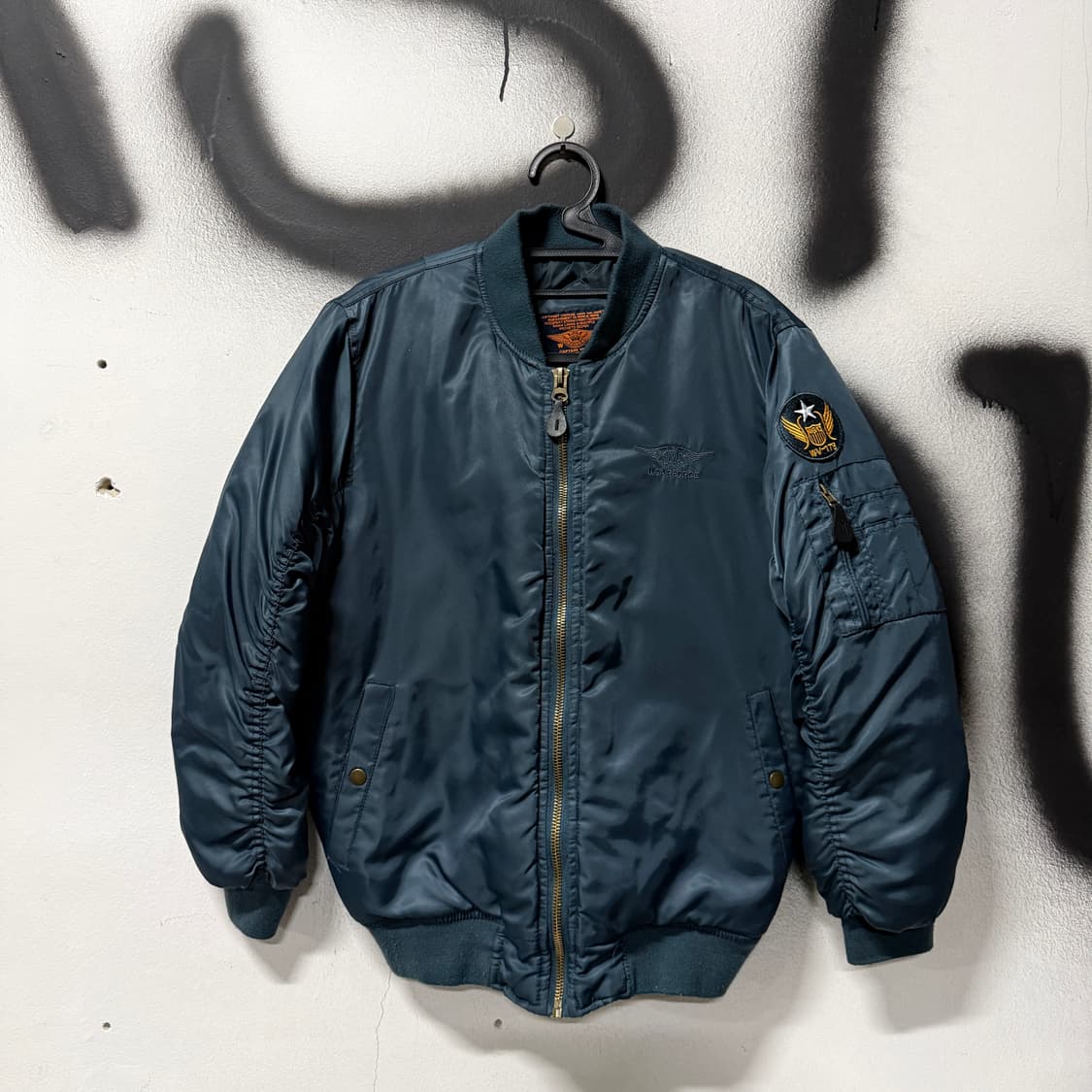 Captain Wevic USA 퀼티드 Ma-1 플라이트 봄버 자켓 상품이미지1
