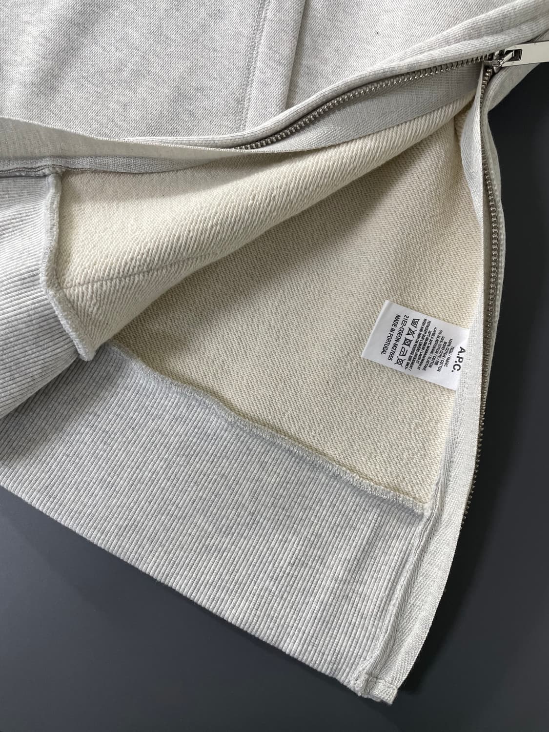 [S] SACAI X APC 사카이X아페쎄 타이요 후드 상품이미지8