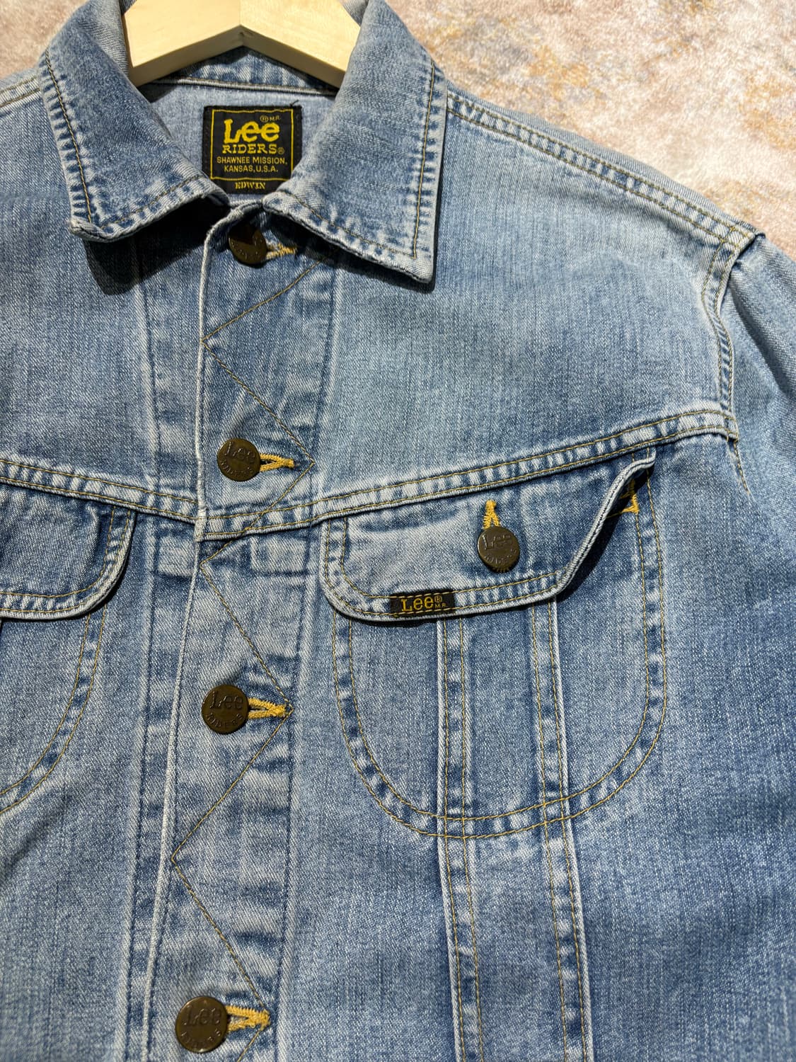 Lee 리 빈티지 데님 청 트러커 자켓 상품이미지4