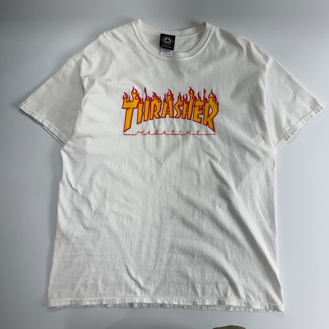 Thrasher 트레셔 로고 화이트 반팔 상품이미지3