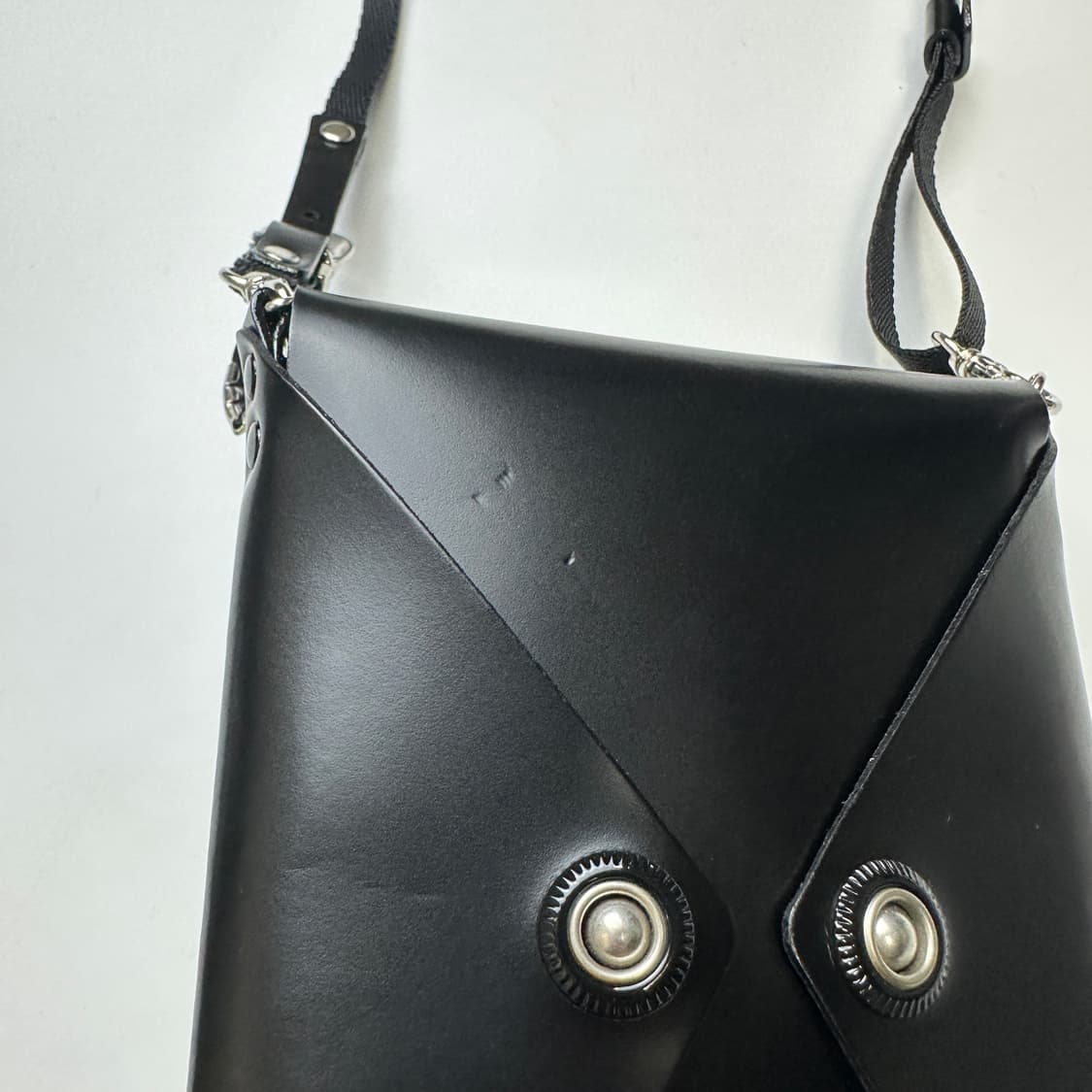 TOGA Leather Shoulder Pouch 토가 숄더백 파우치 상품이미지7