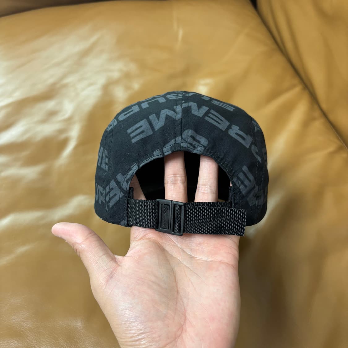 Supreme 슈프림 리액티브 로고 블랙 캠프캡 모자 (Black) 상품이미지7