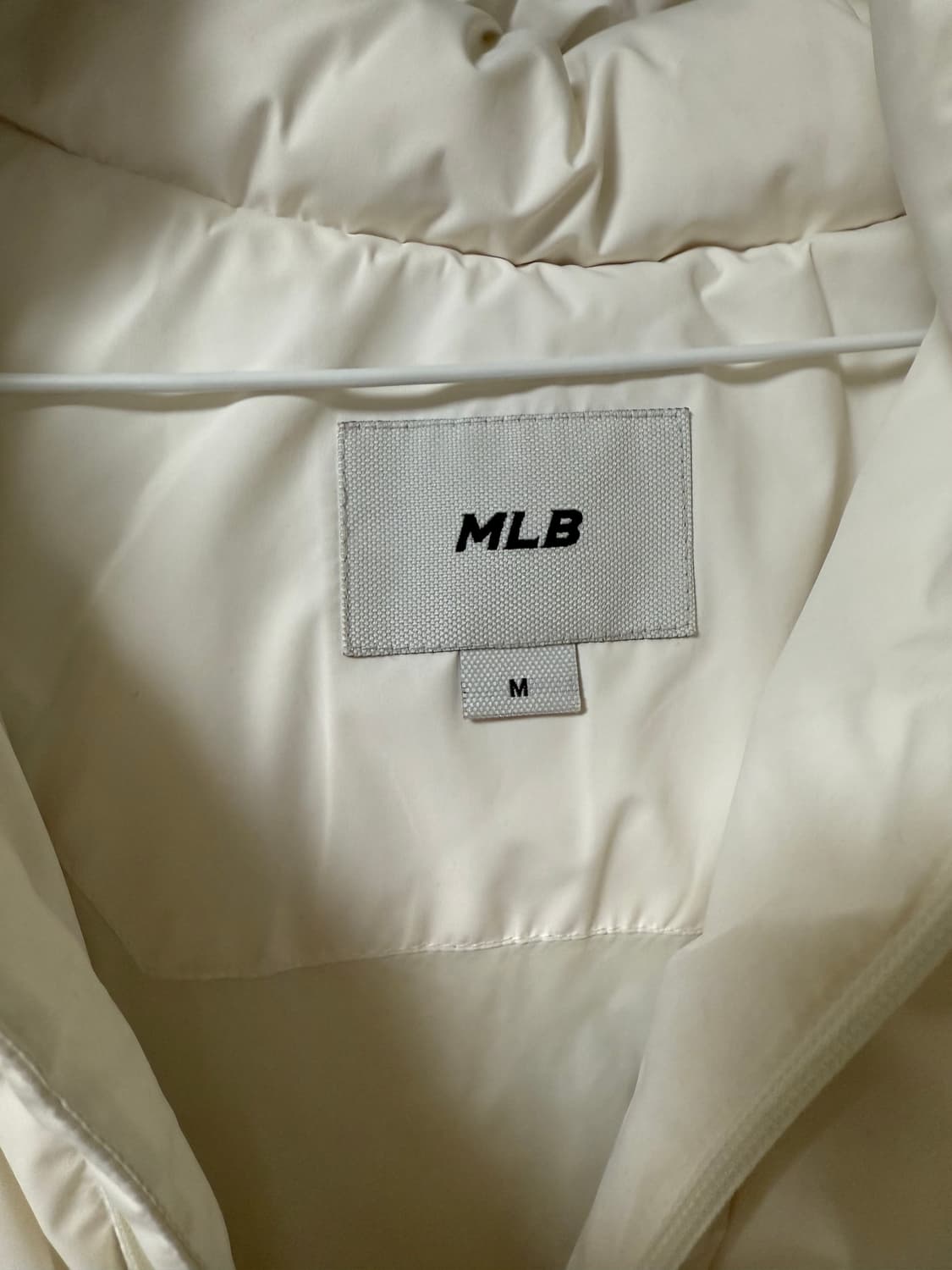MLB롱패딩 화이트M 상품이미지3