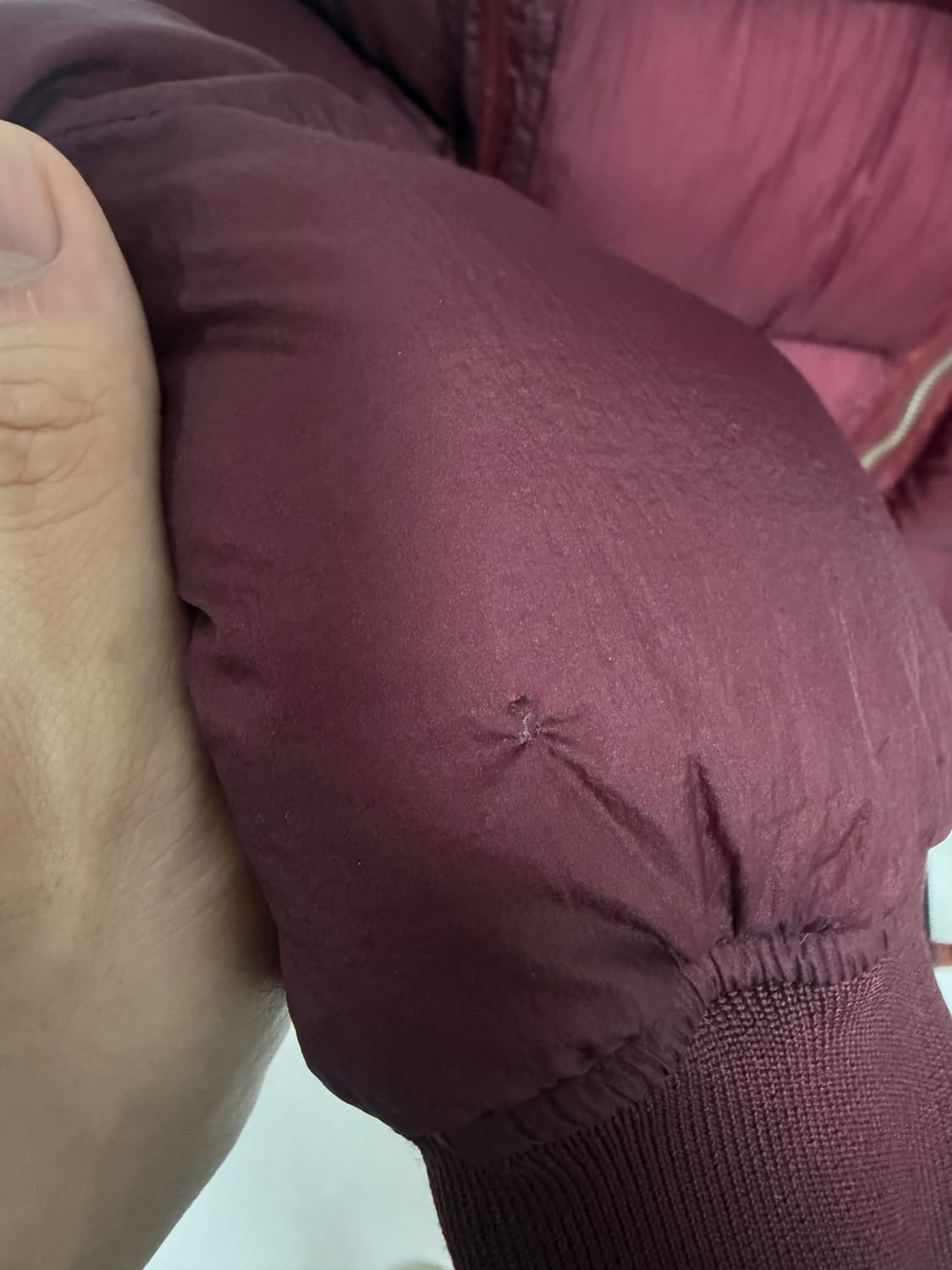 [초레어, 백화점판] 00‘s 스톤아일랜드 심리스 패딩 버건디 와인 L 상품이미지10