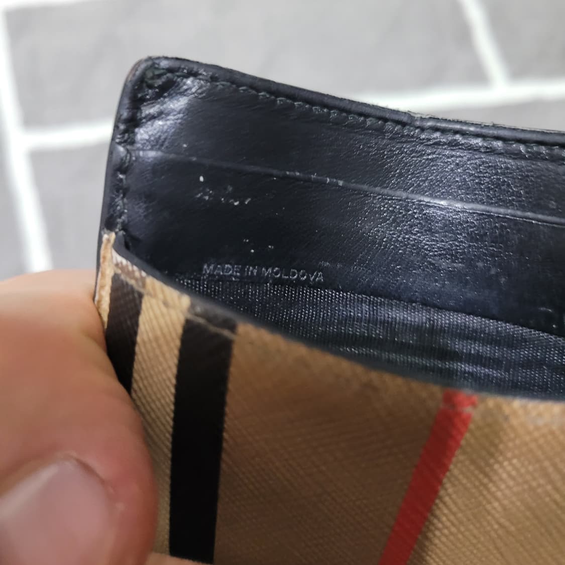 정품 버버리 체크 카드지갑 상품이미지8