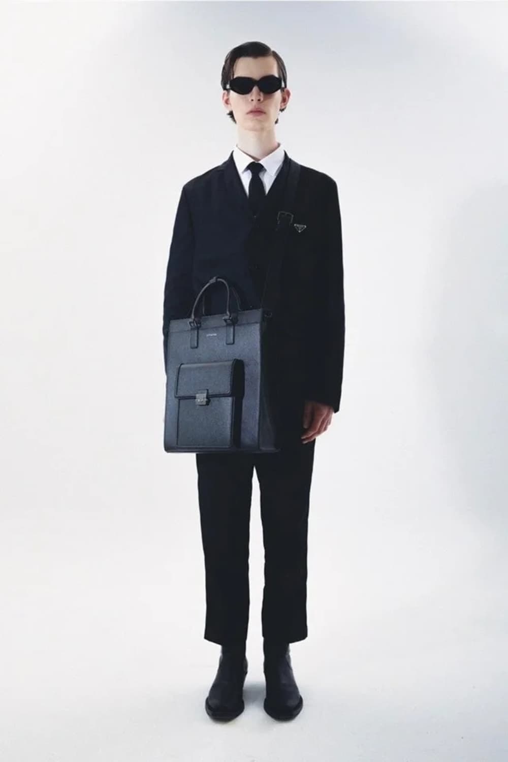 안티리버 남성 토트백 상품이미지2