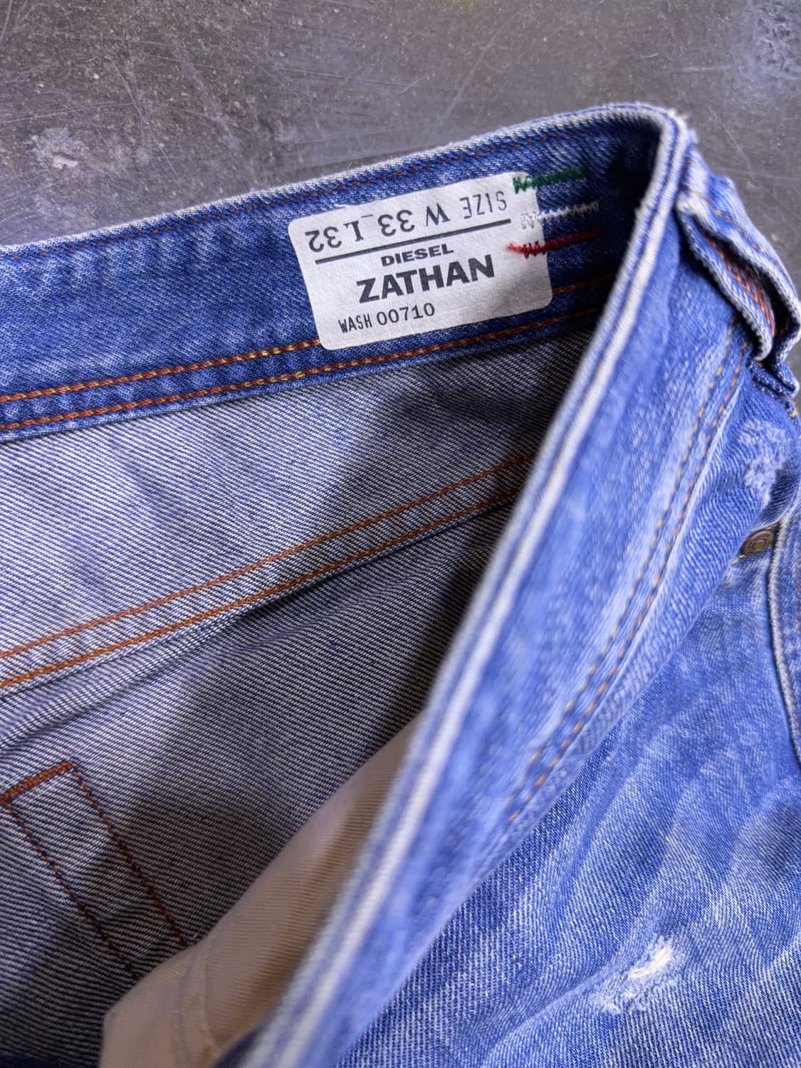 디젤 자탄 빈티지 라인 워싱 부츠컷 플레어핏 데님팬츠 33 상품이미지9