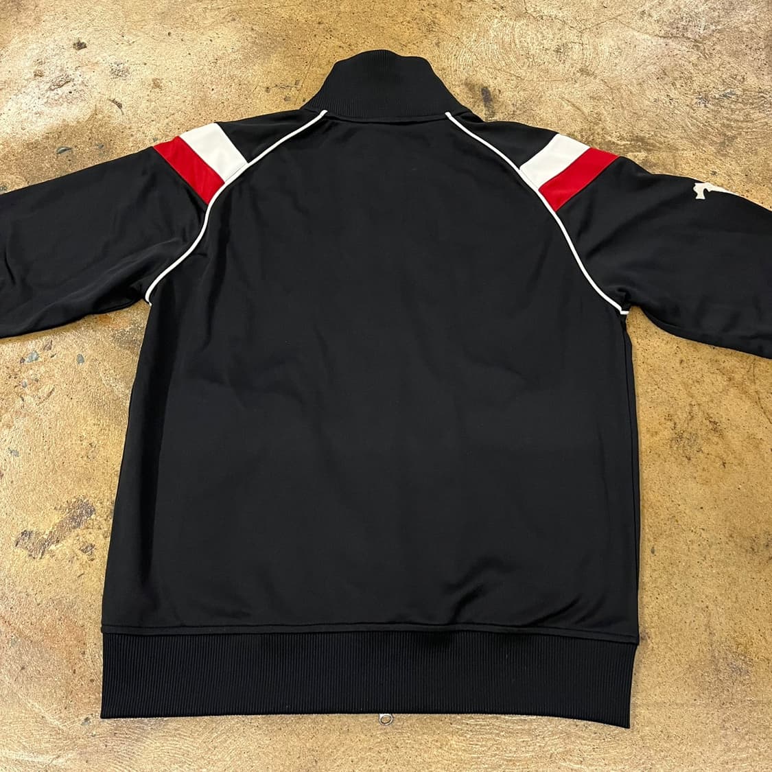 나이키 맨유 블랙 검빨 져지 트랙탑 상품이미지4