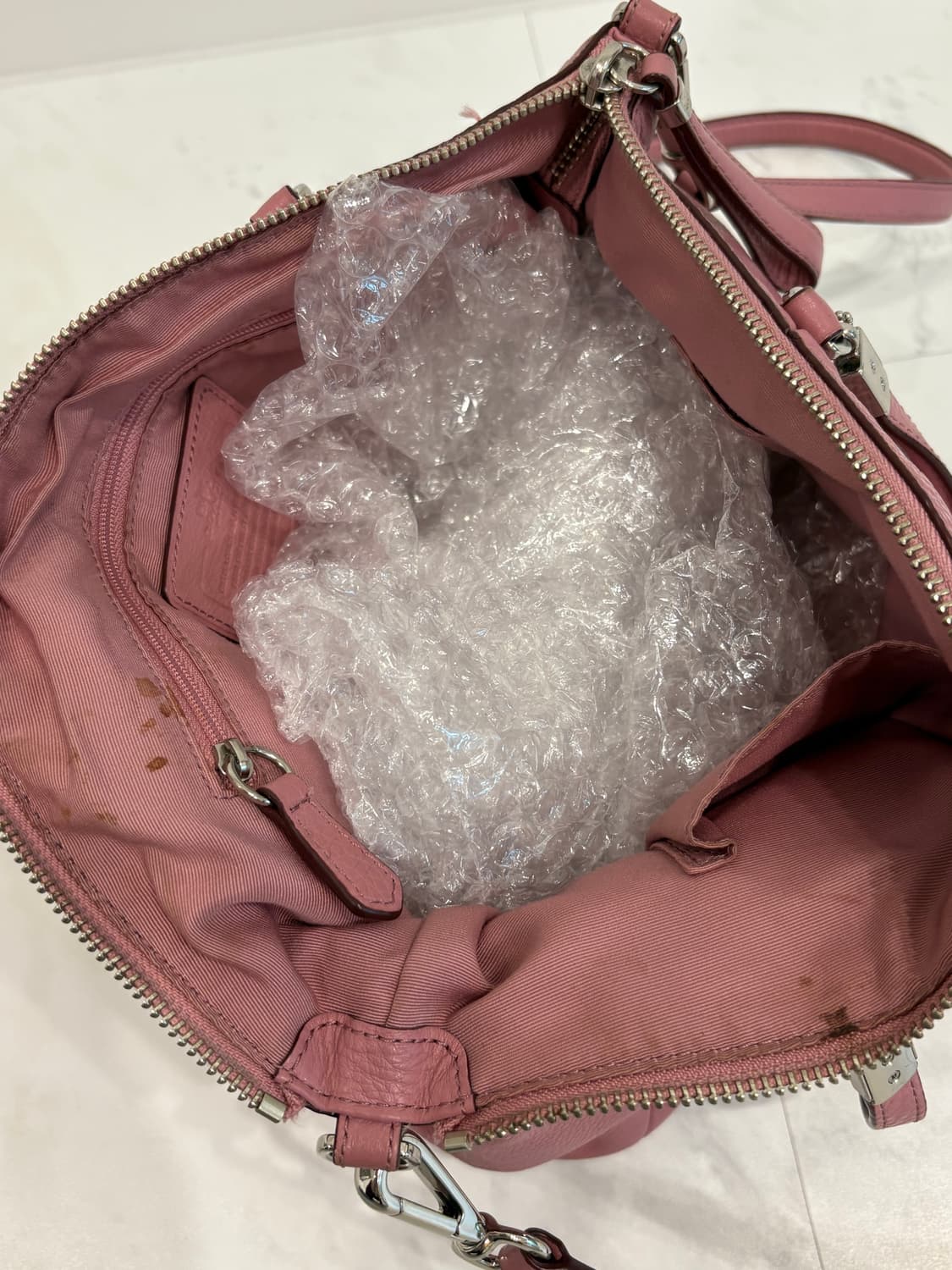 coach핑쿠토트크로스백 상품이미지6