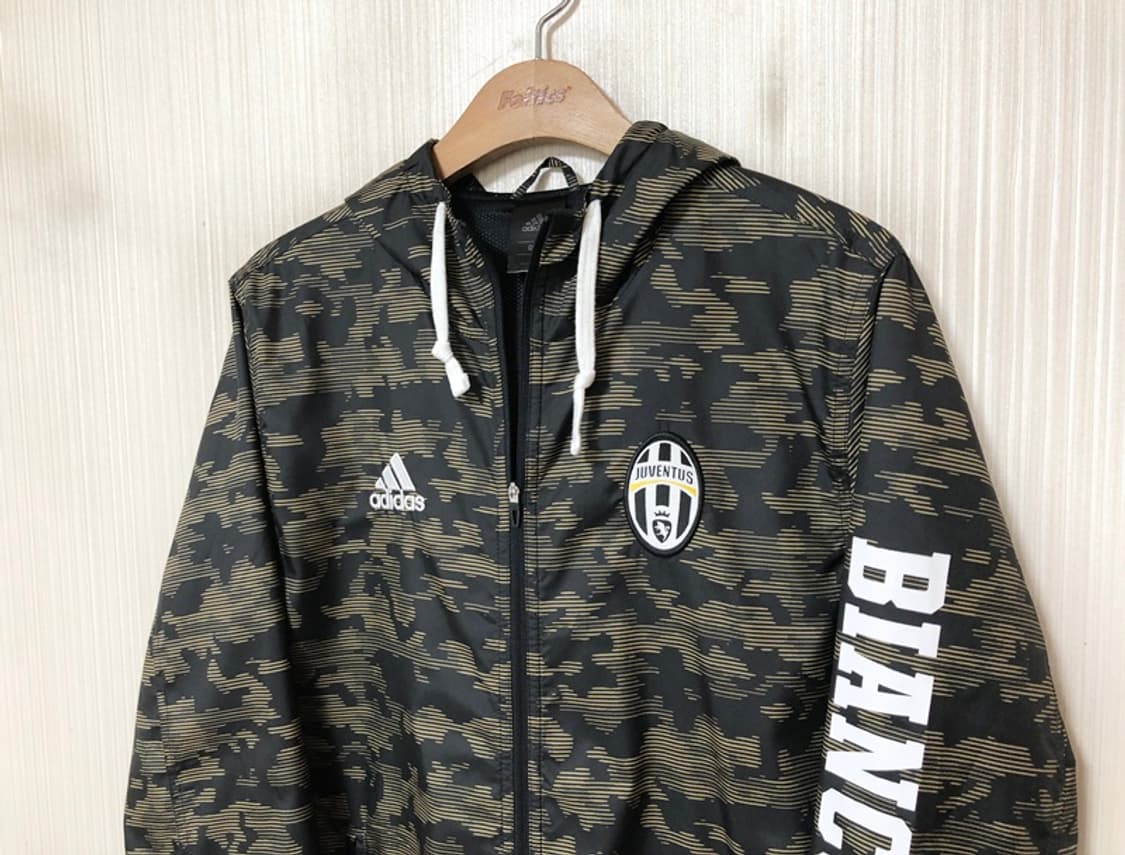 아디다스 15-16 유벤투스 윈드브레이커/후드자켓 블랙X카모 95 상품이미지6
