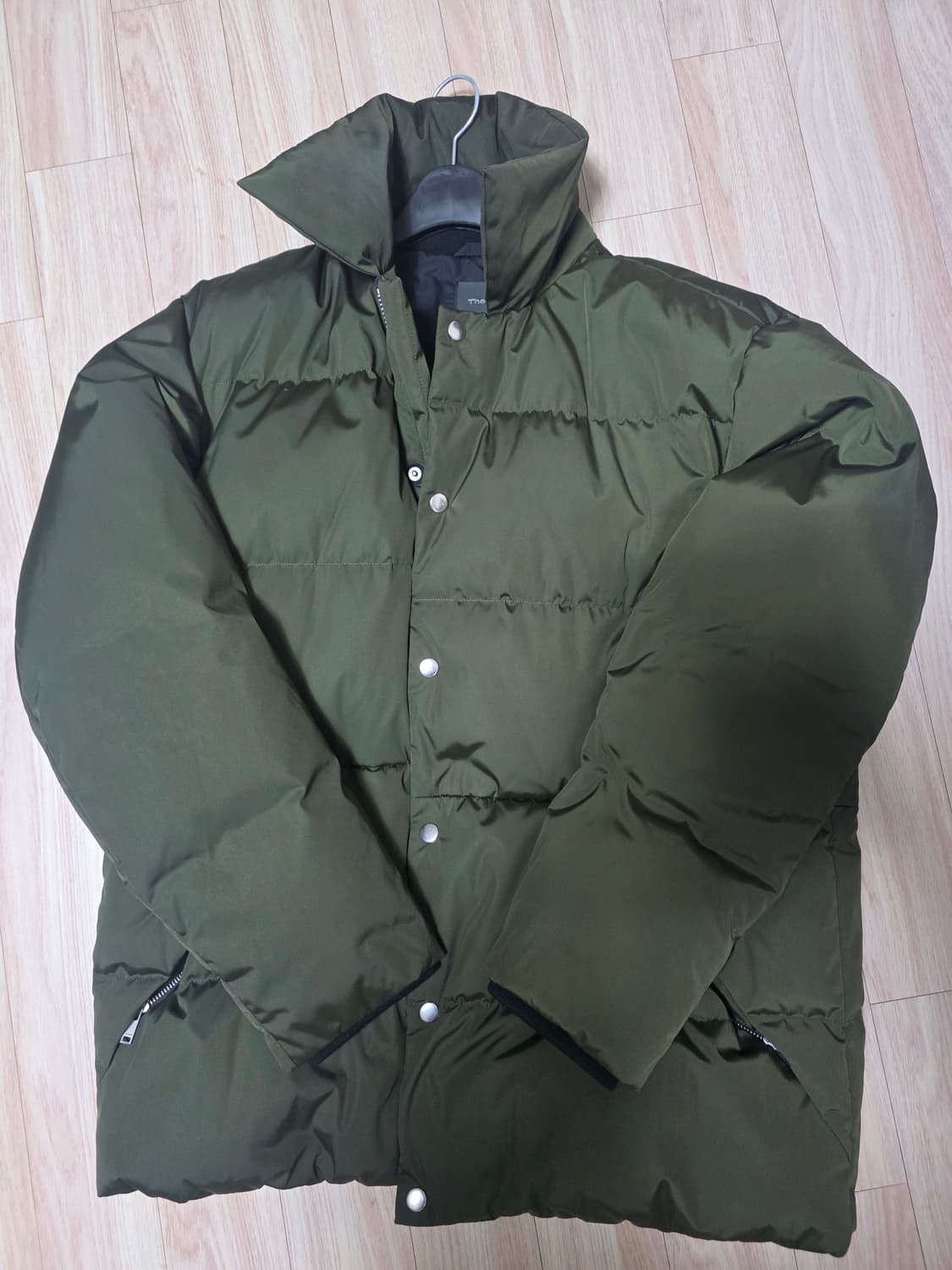 띠어리 타페타 패딩 사이즈 m 상품이미지1