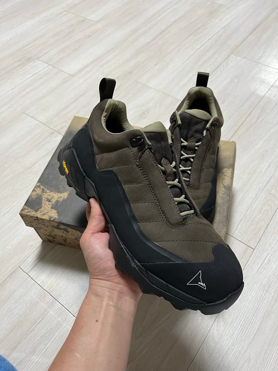 로아 카타리나 브라운 블랙 44 상품이미지2