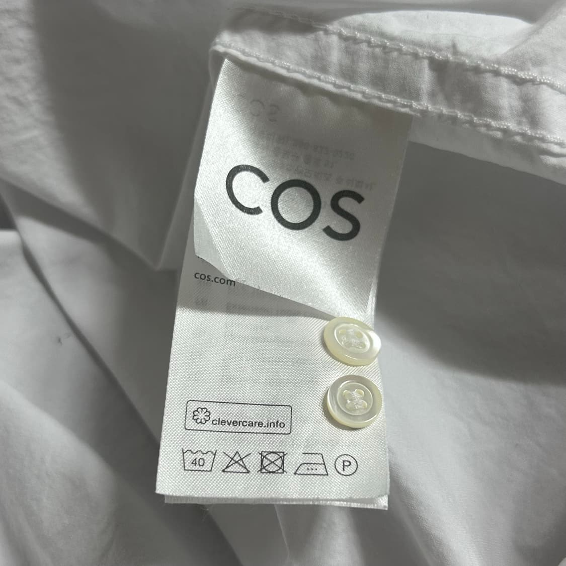 COS 코스 레귤러핏 그랜대드 컬러 셔츠 헨리넥 셔츠 화이트 M  상품이미지10