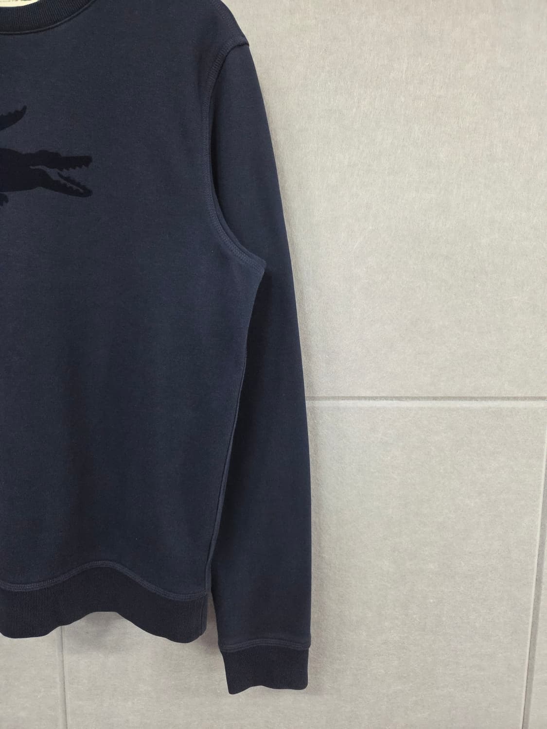 LACOSTE 라코스테 네이비 빅로고 맨투맨 상품이미지3