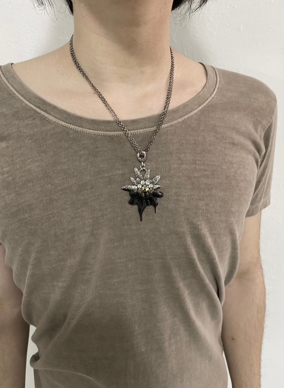 오토링거 실버 딥 에델바이스 넥크리스 상품이미지3