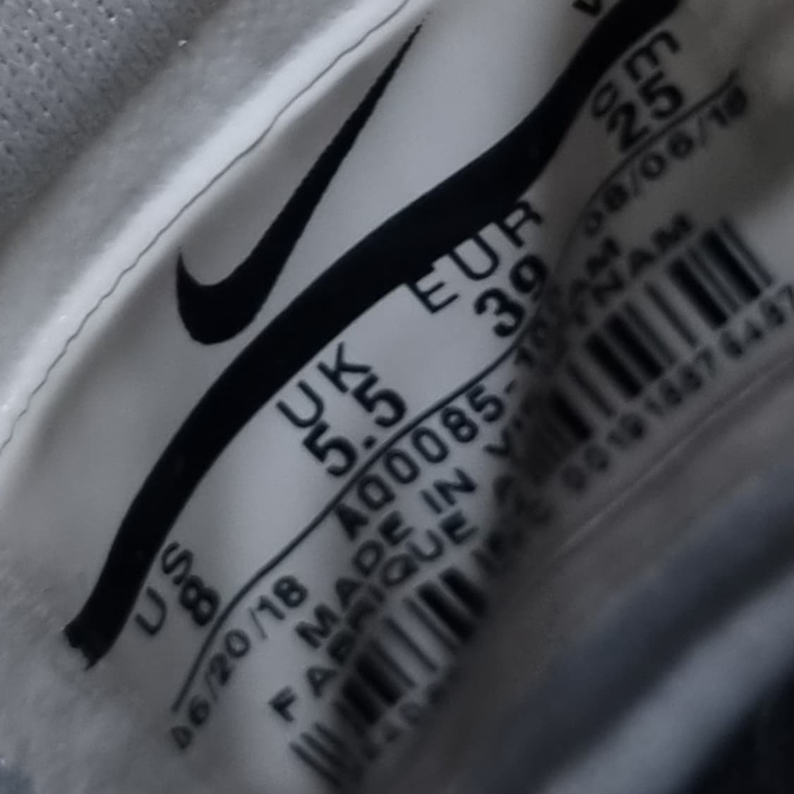 나이키 에어 허라취 CT 운동화250 상품이미지6