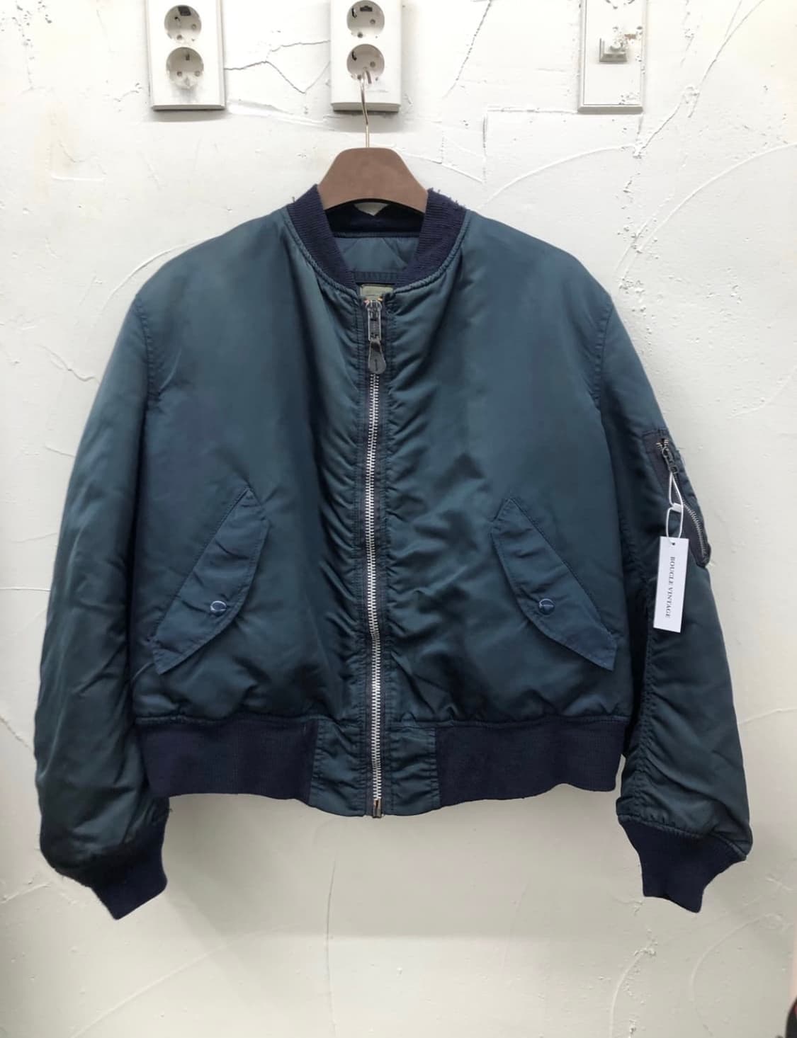 90s 알파인더스트리 ma-1 네이비 상품이미지1