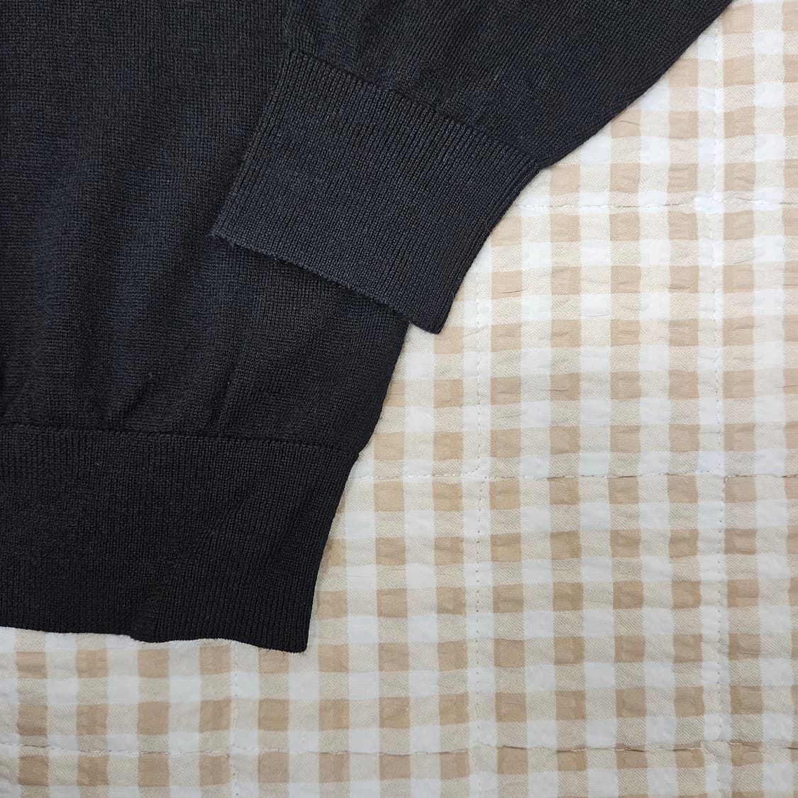 유니클로 울100 브이넥 니트 남자100 상품이미지4