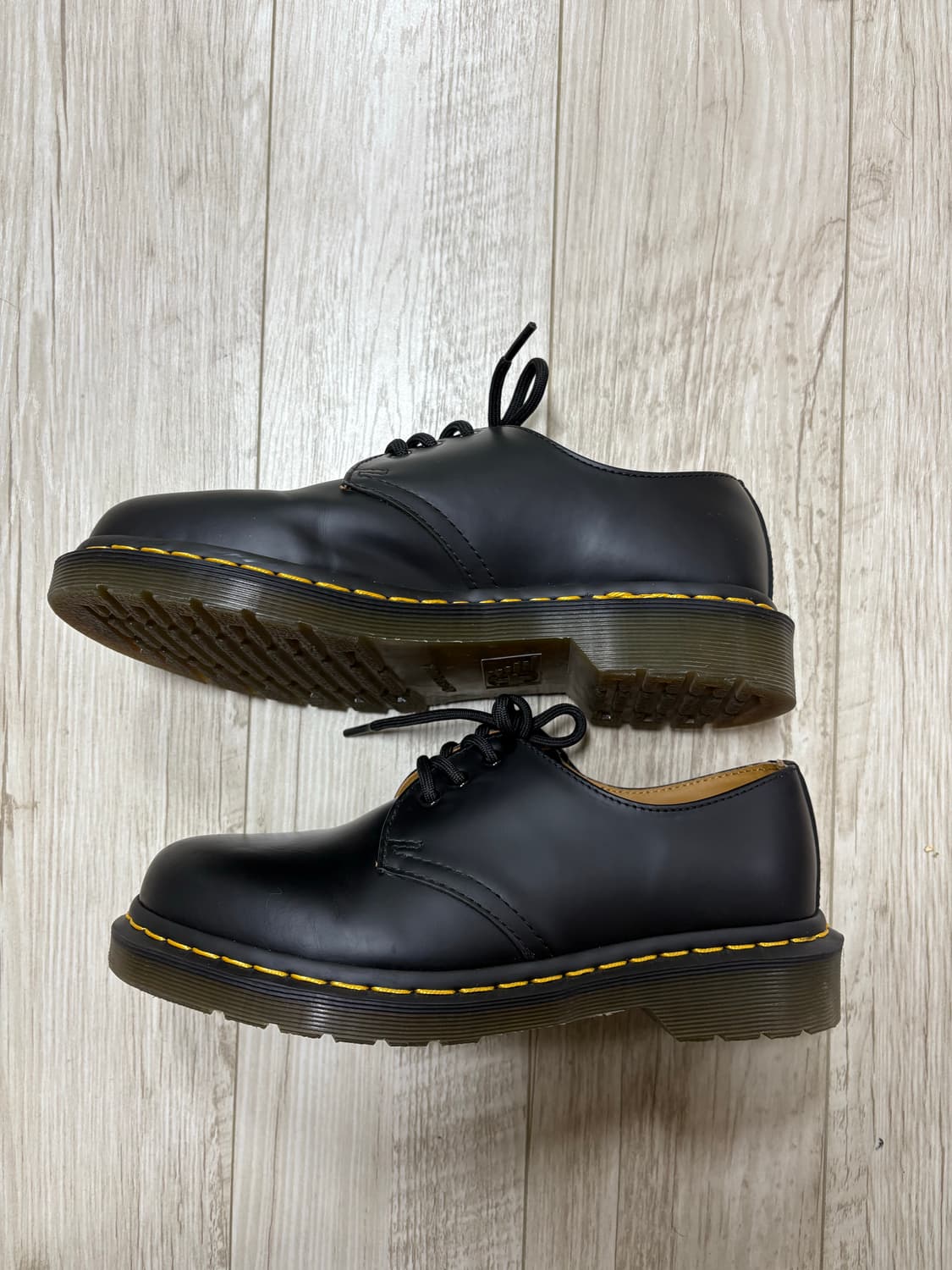 닥터마틴 1461 3홀 스무스 240 상품이미지2