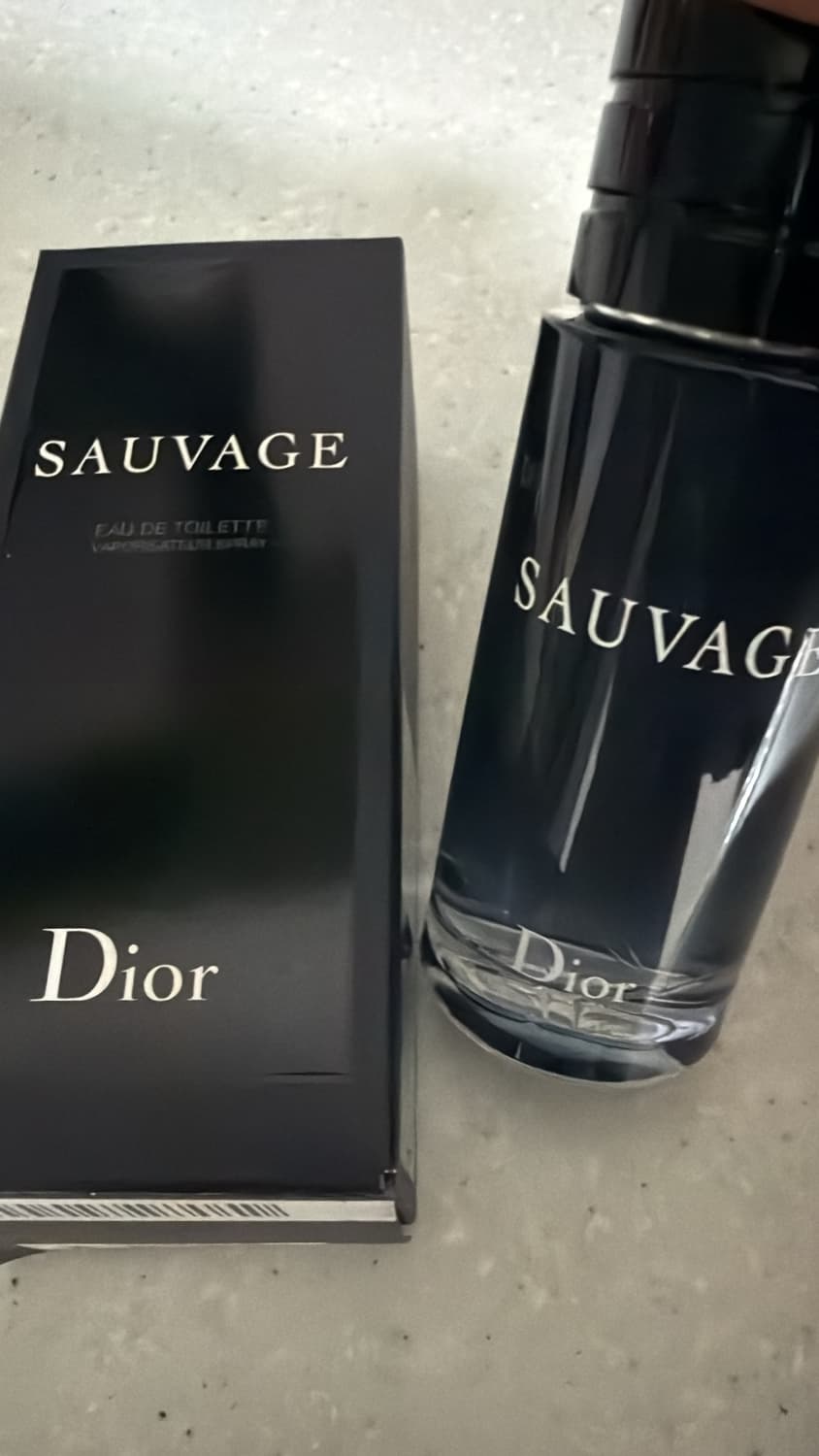 디올 소바쥬 오드뚜왈렛 상품이미지1