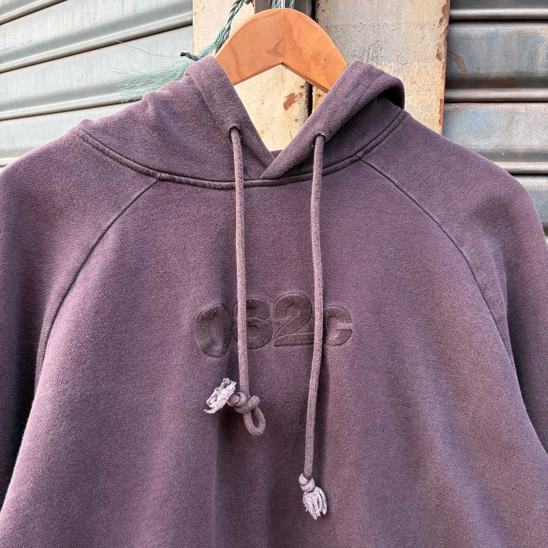 공삼이씨 032c 페이딩 퍼플 후드 상품이미지2