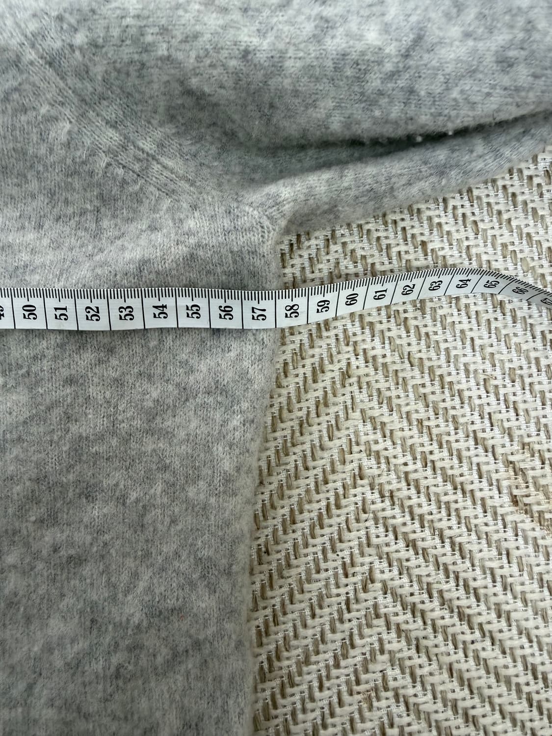 정품) COS 코스 남성 오버핏 그레이 니트 S 상품이미지8