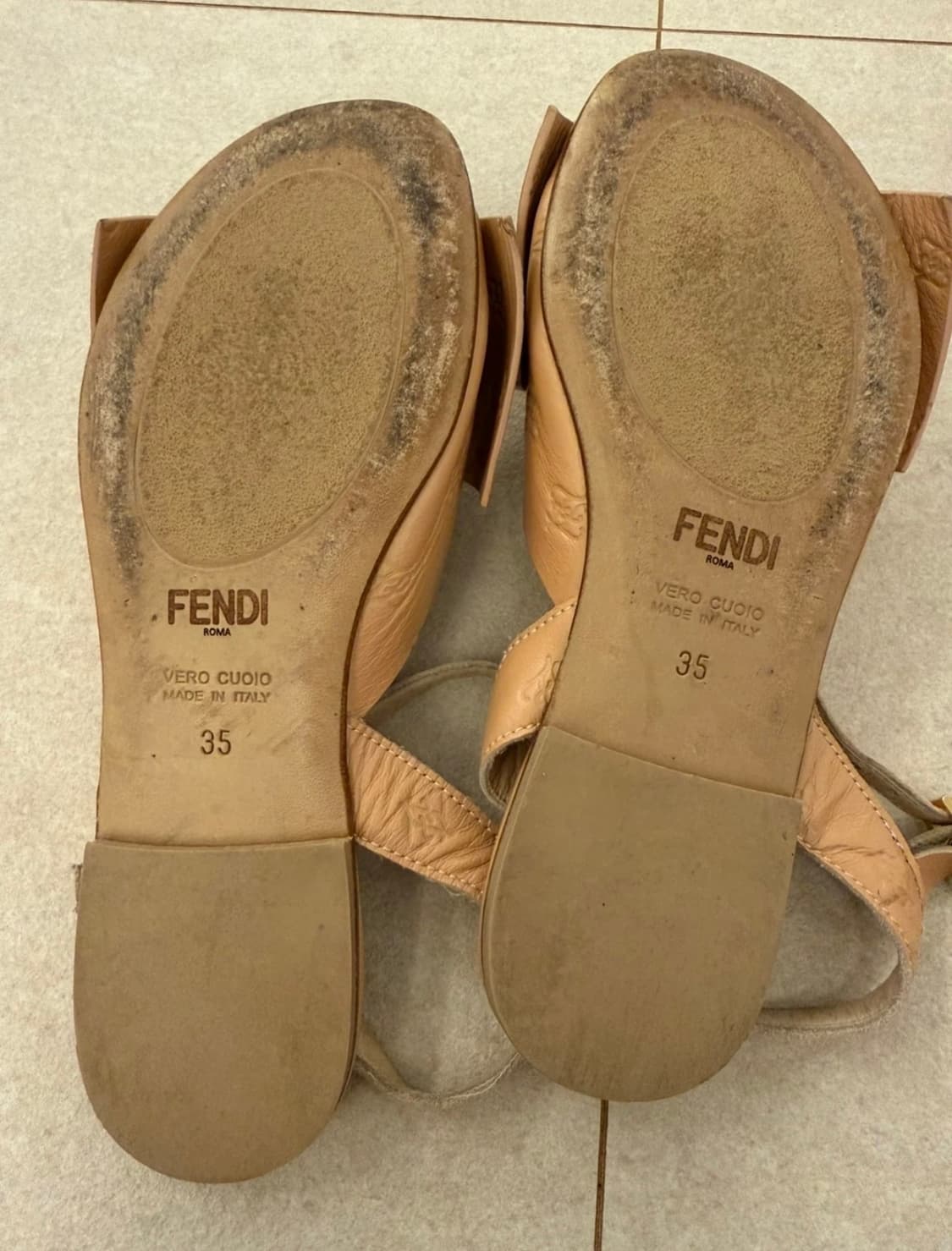 펜디 샌들 상품이미지3