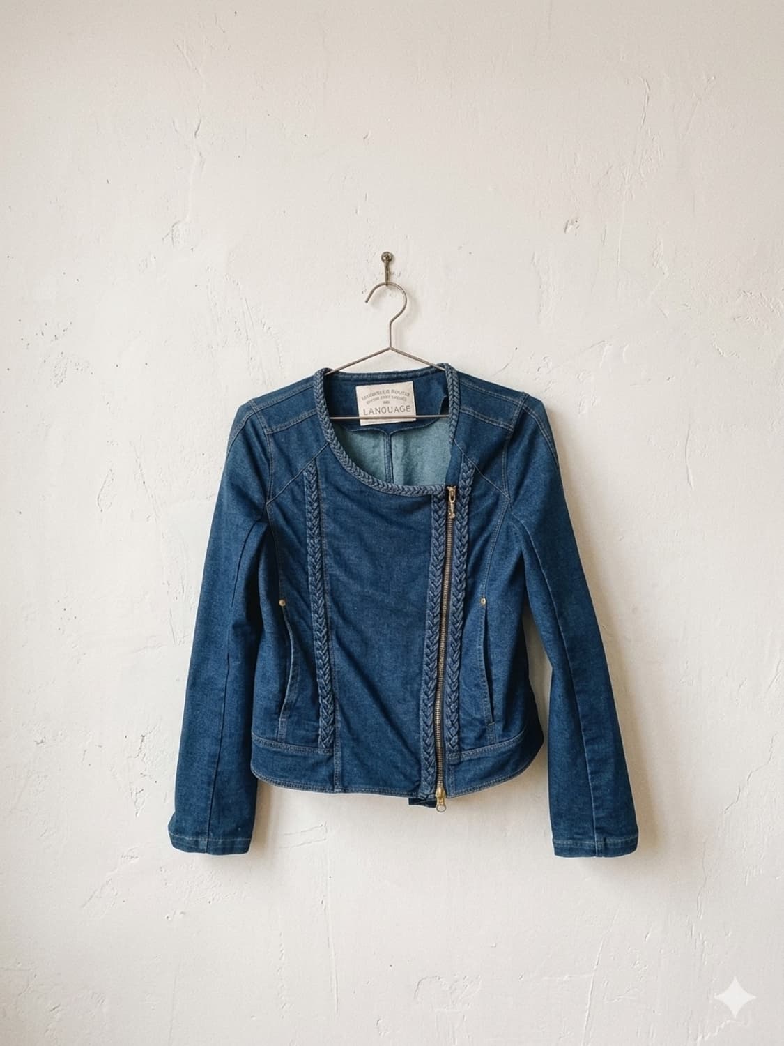 땋임 디테일 데님 라이더 자켓 상품이미지1