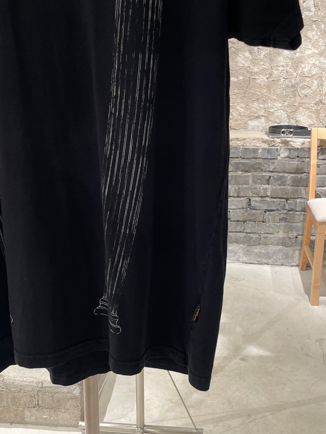 비비안 웨스트우드 블랙 앵글로마니아 패치 로고 코튼 하프티 상품이미지5