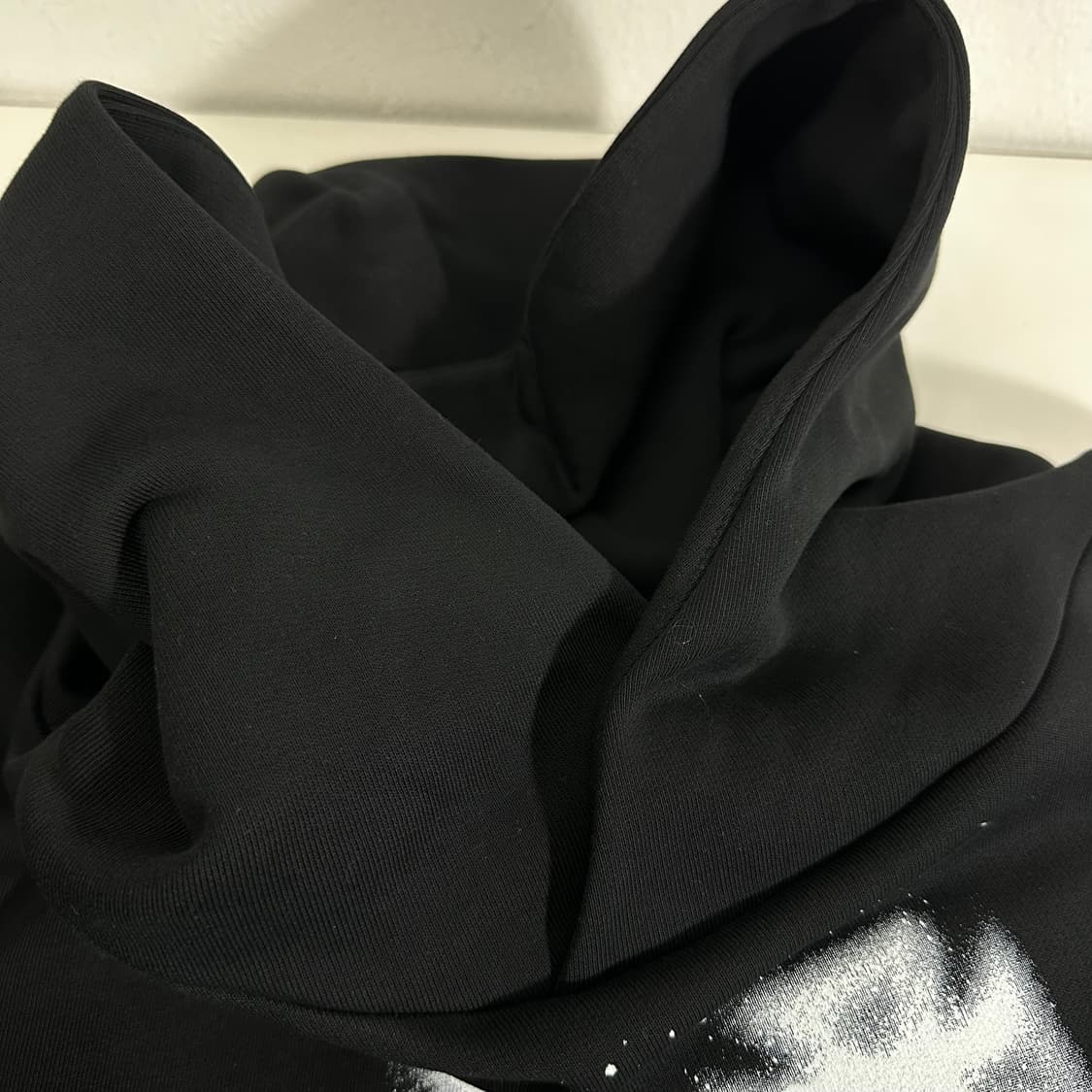 L 비비안웨스트우드 블랙 스프레이 후드티 상품이미지5