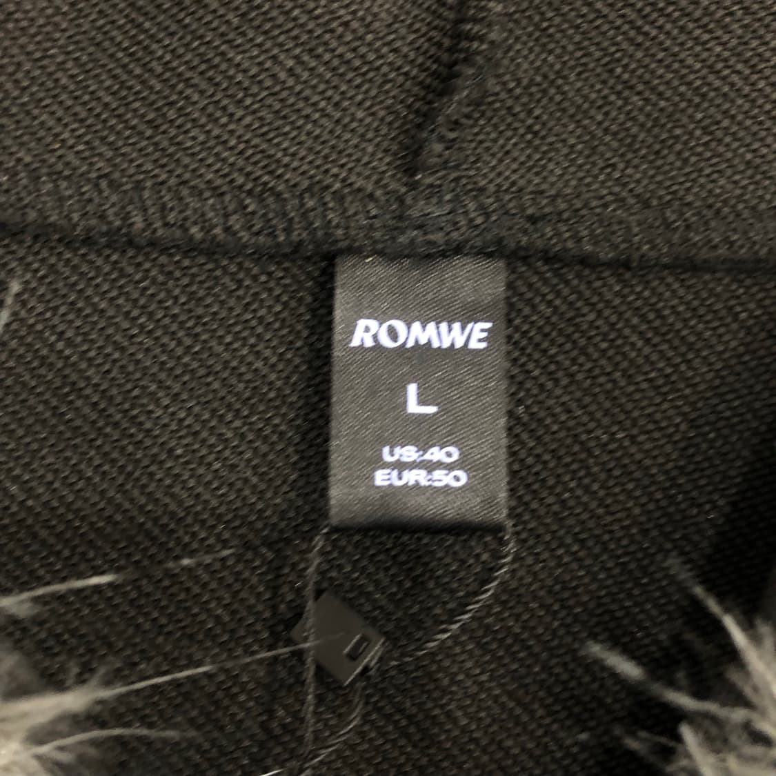 롬위 블랙 퍼 후드 크로스 집업 새상품 상품이미지4