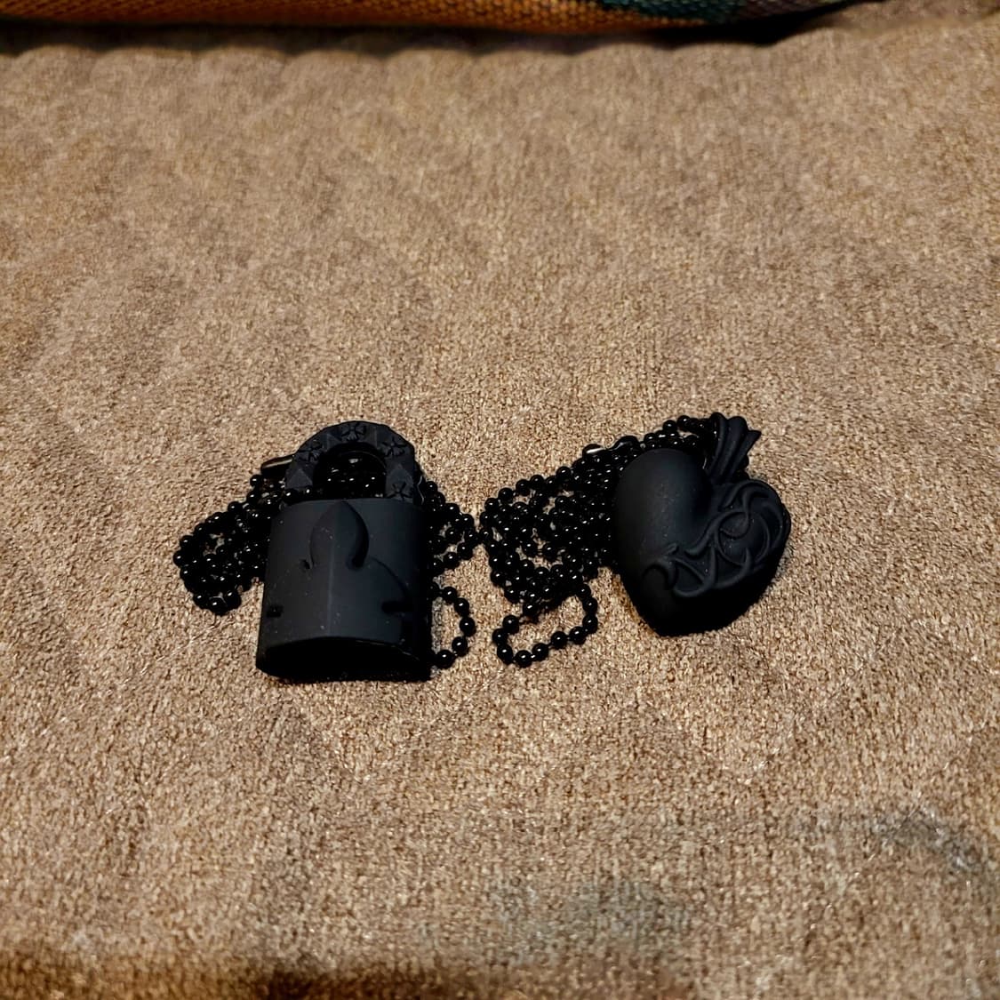 크롬하츠 실리콘목걸이 상품이미지1