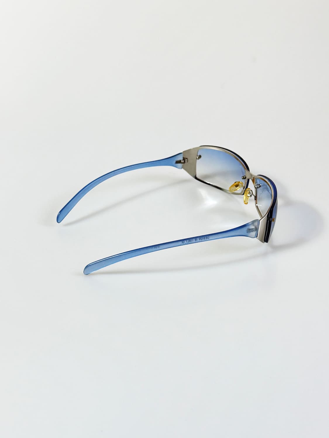 메탈릭 무테 스퀘어 프레임 틴트 빈티지 선글라스 상품이미지4