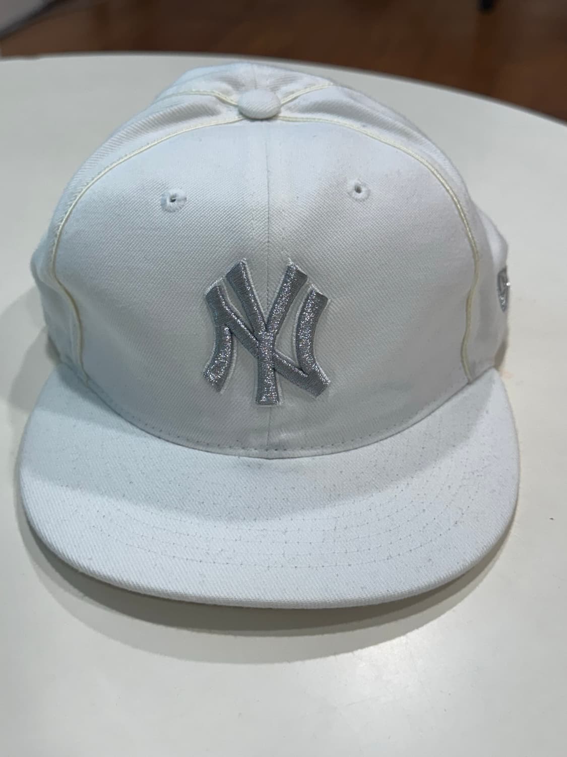 뉴에라 59fifty mlb 양키스 볼캡 모자 화이트실버 712 59.6 상품이미지3