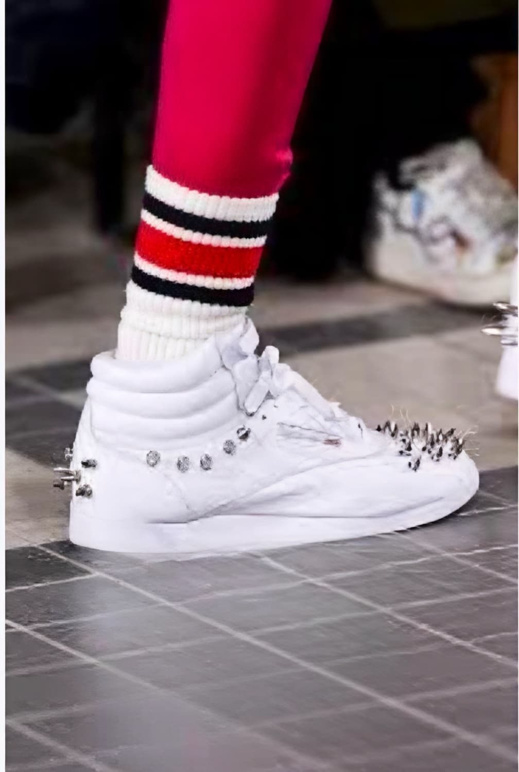 준야와타나베 꼼데 x 리복 클래식 하이 상품이미지8