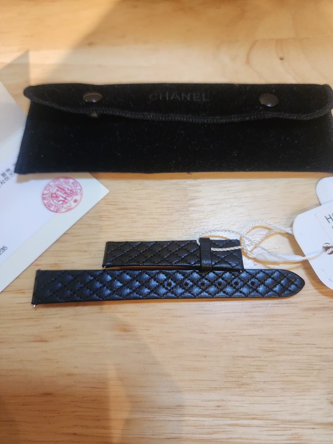 새제품 샤넬 보이프렌드 시계 스몰 사이즈 블랙 퀼팅 가죽 스트랩 시계줄 상품이미지3