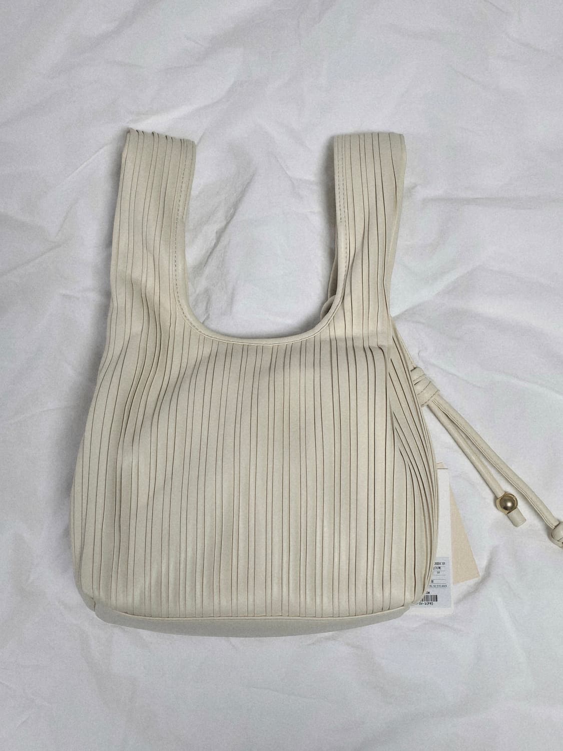 (한섬) LATT 모르 플리츠 토드백 새제품 상품이미지3