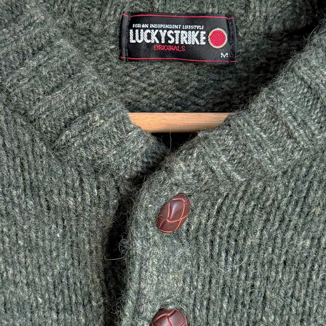 우드 버튼 헨리넥 니트 상품이미지6