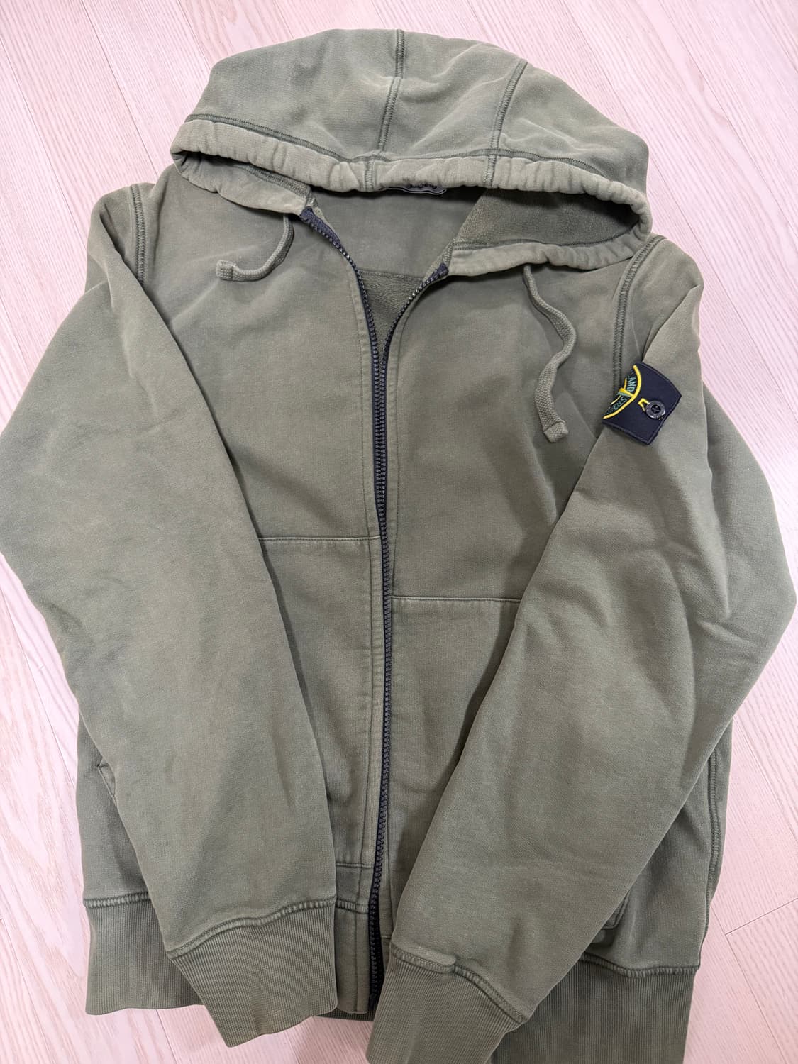 스톤아일랜드 후드집업 M 상품이미지1