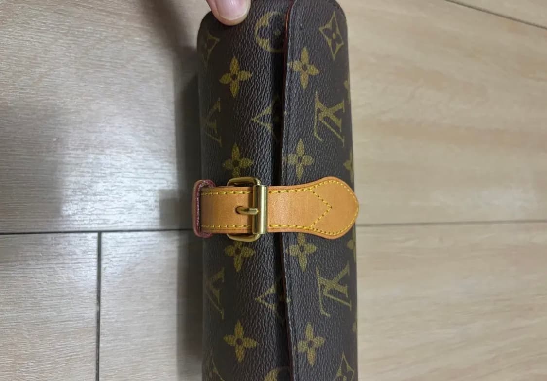 루이비통 시계 3구 파우치 보관 케이스 M47530  판매 상품이미지1