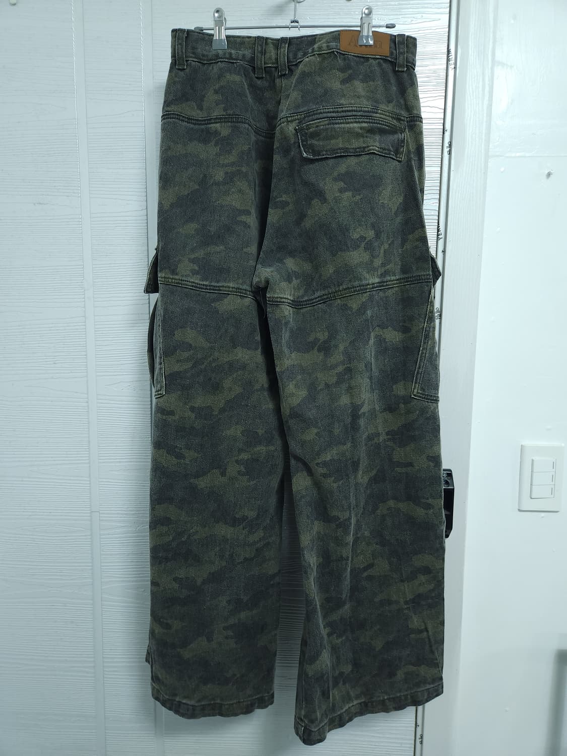 어반드레스(Avandress) 카모플러지 와이드 카고 팬츠 상품이미지2