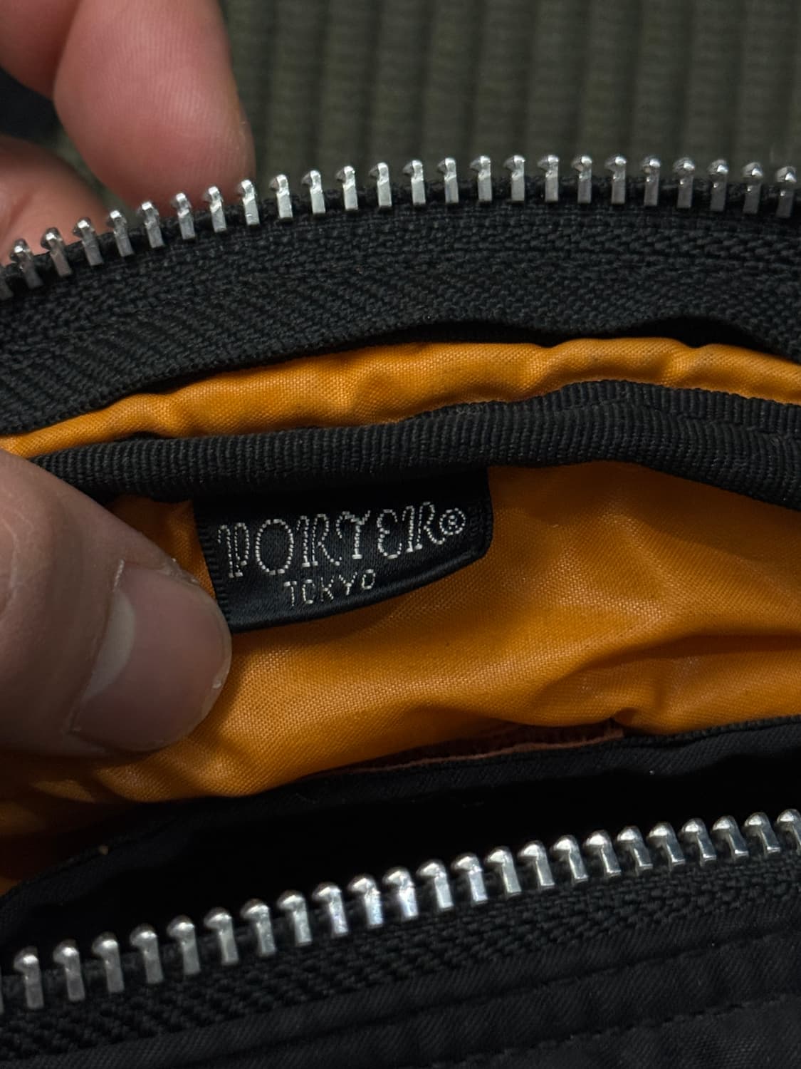 요시다 포터 탱커 숄더백 스몰 s black 상품이미지7