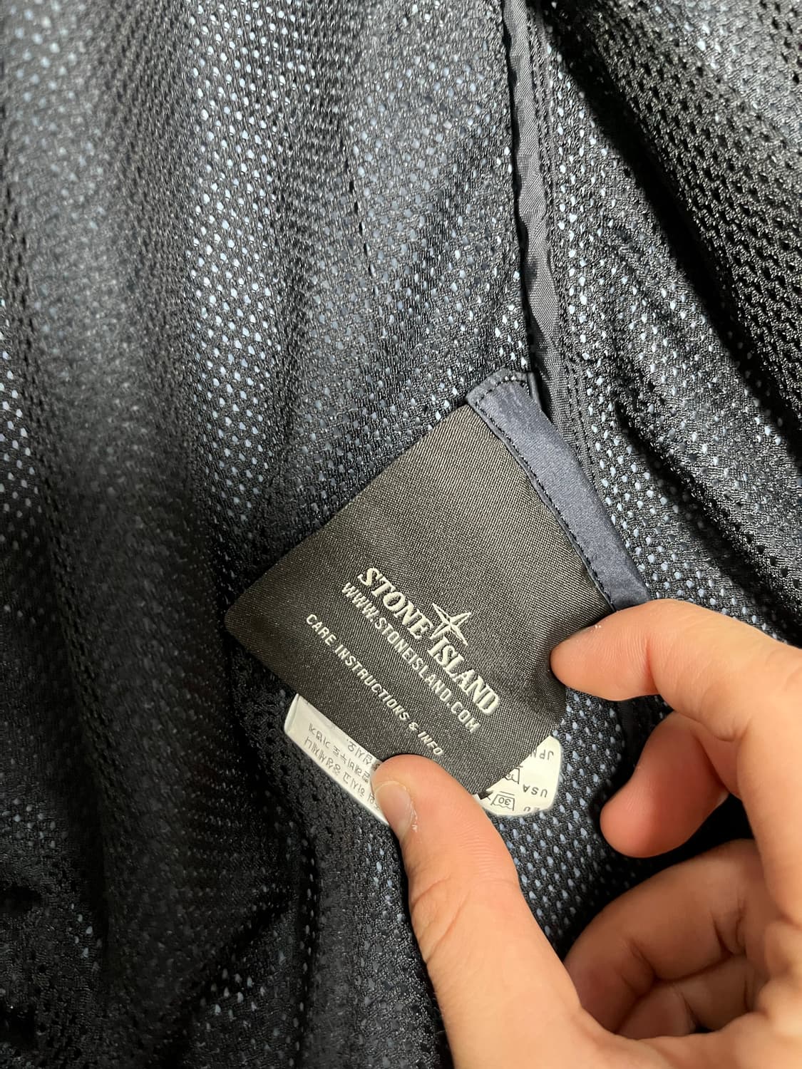 스톤아일랜드 21fw 멤브라나tc 바람막이 상품이미지2