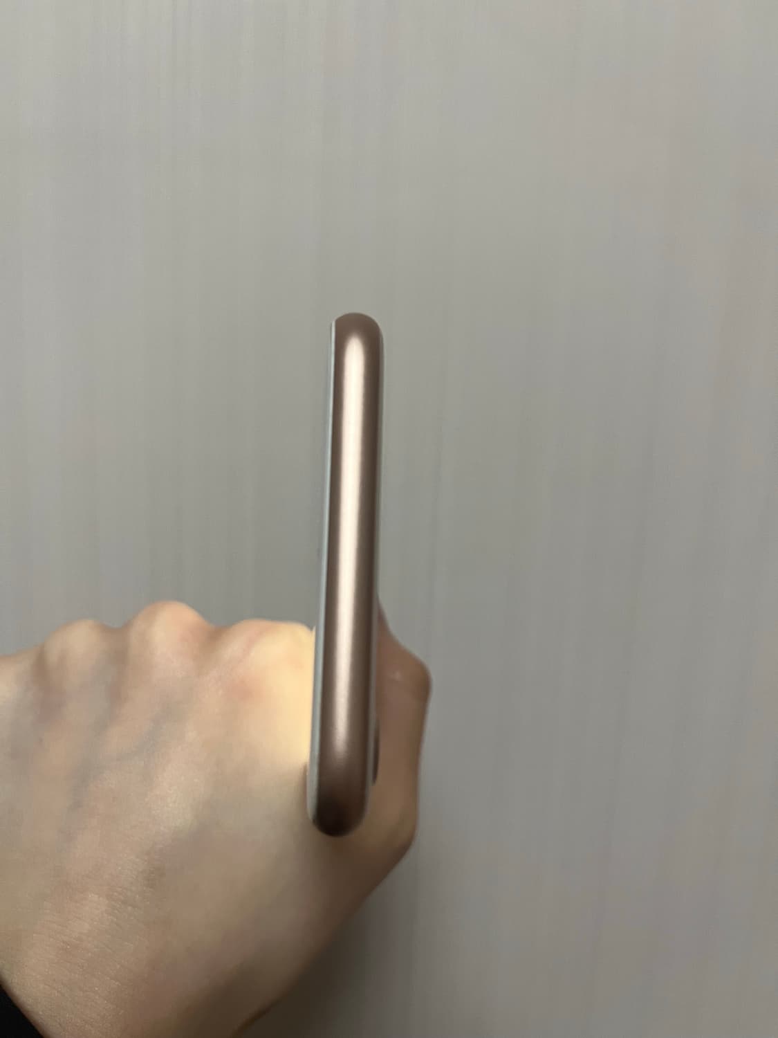 아이폰8 골드 64기가 배터리100 팝니다 상품이미지5