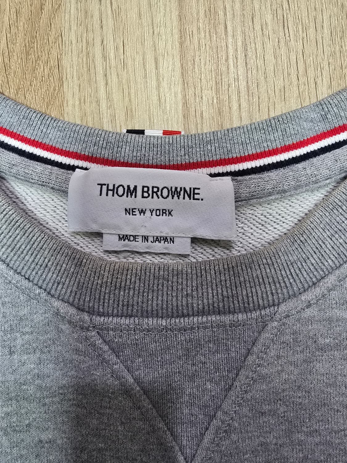 (정품) 톰브라운 사선완장 그레이 6사이즈 상품이미지4