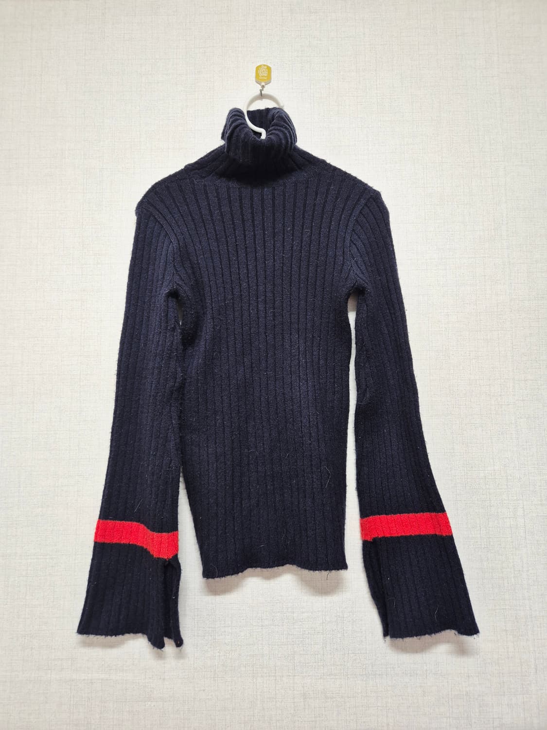 네이비 골지 터틀넥 니트 상품이미지2